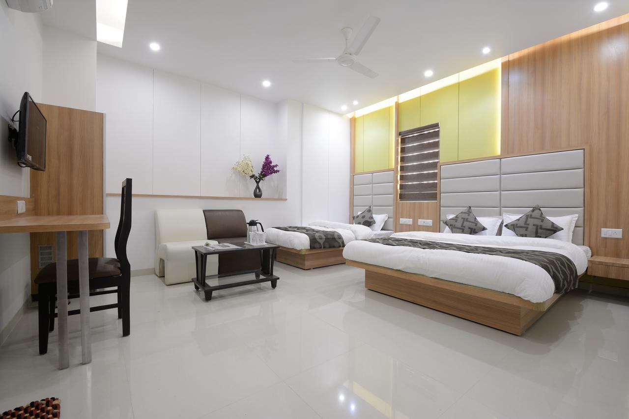 Executive Triple Room