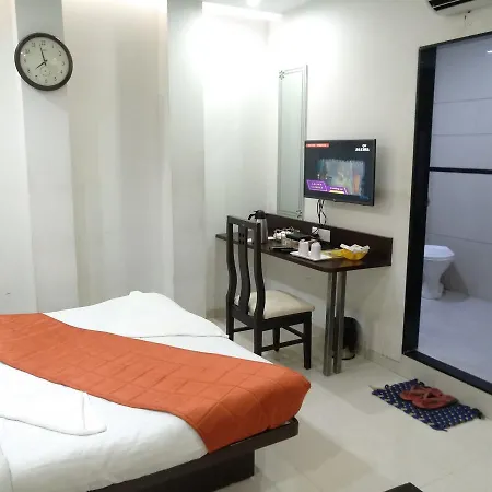 Hotel One Up-2
